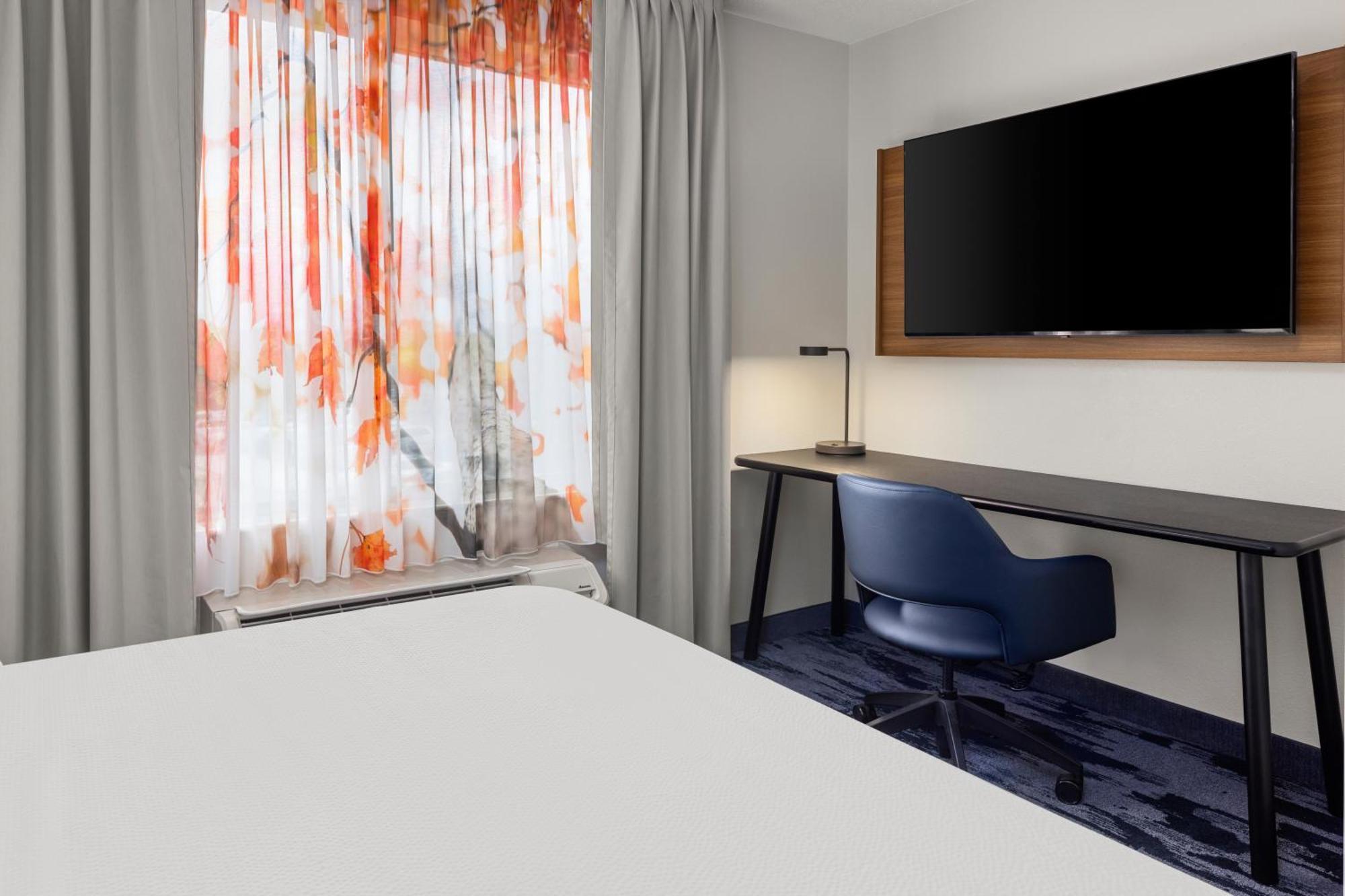 Hotel Fairfield & By Marriott Columbus East Reynoldsburg