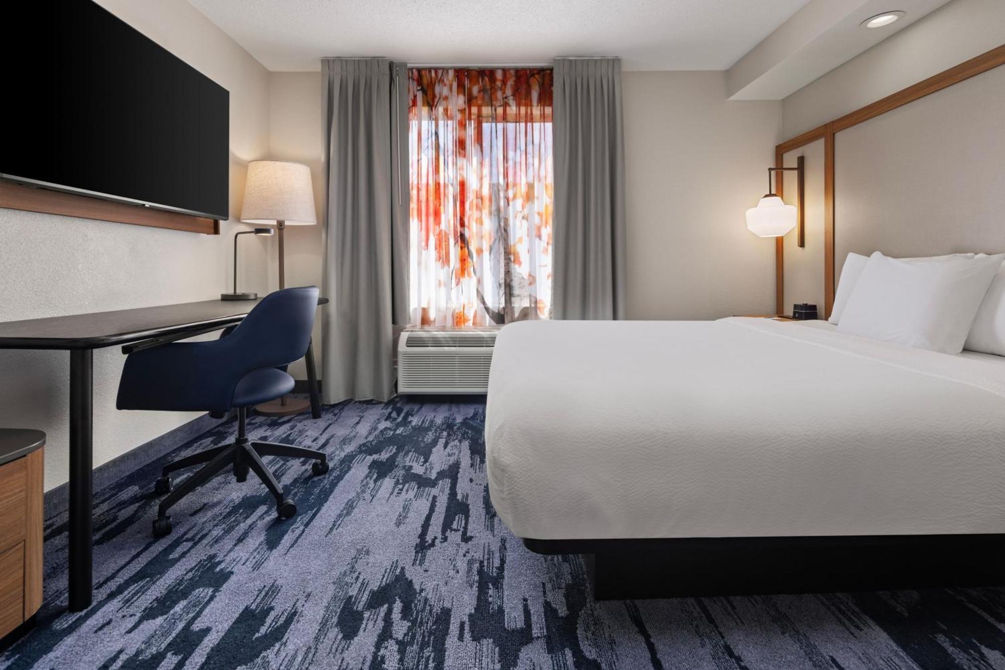 Fairfield & By Marriott Columbus East Hotel 3*