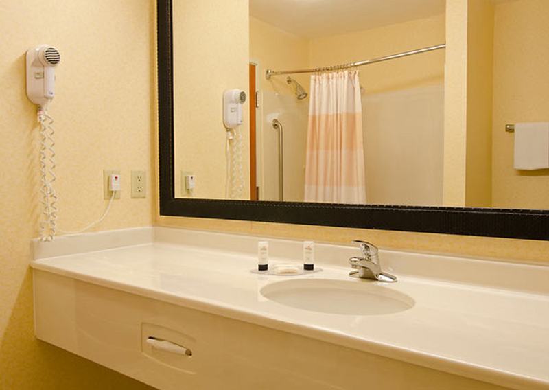 Fairfield & By Marriott Columbus East Hotel