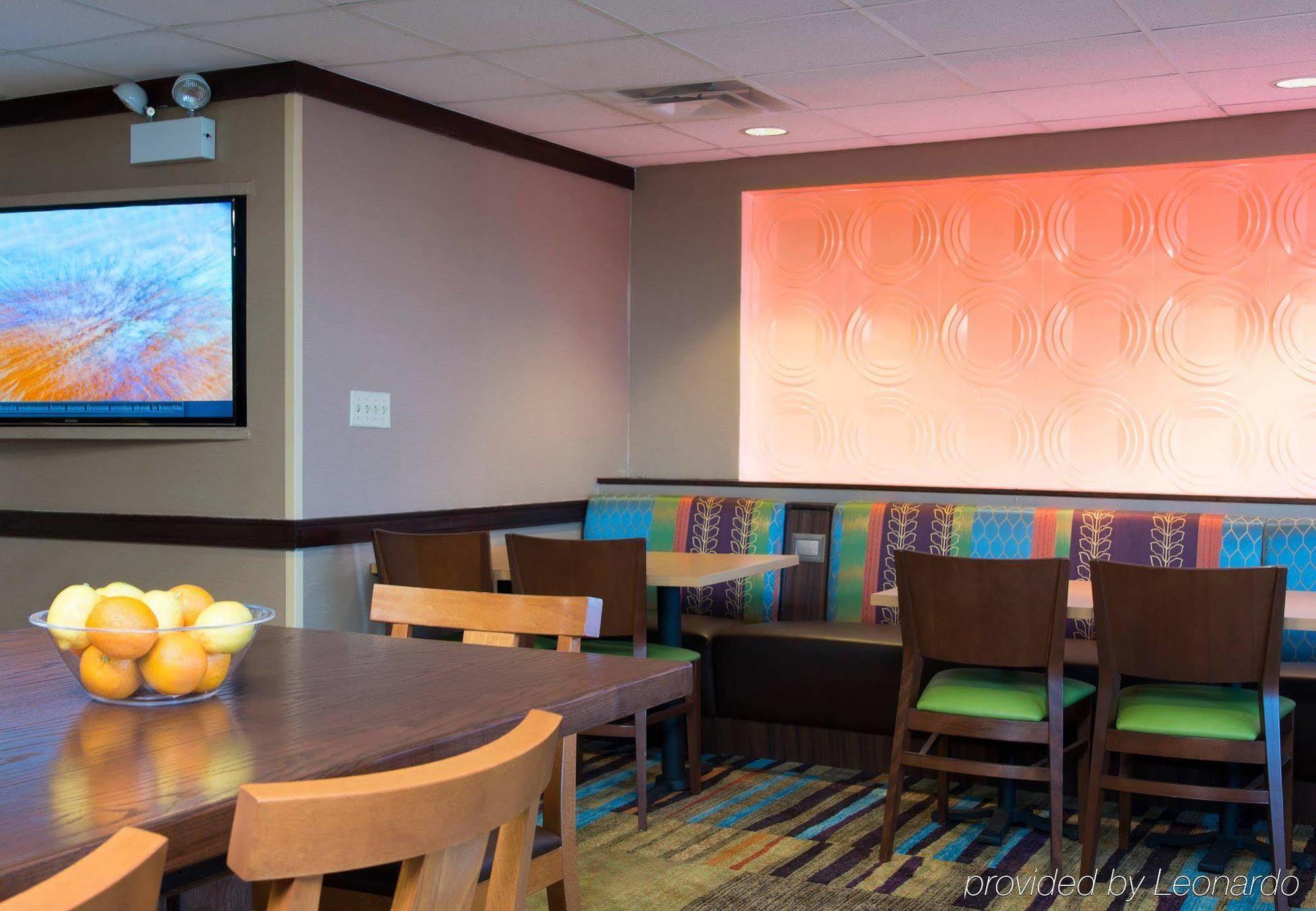 Fairfield & By Marriott Columbus East Hotel 3*
